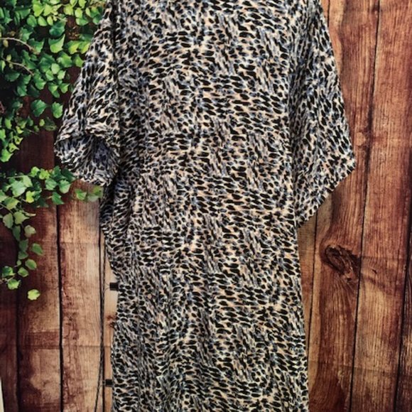 Swimsuit Cover-Up - Picture 5 of 6